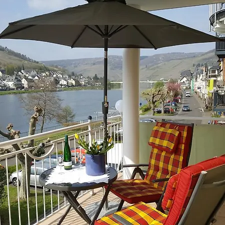 Haus Brandenburg An Der Mosel Apartment Zell an der Mosel Exterior photo